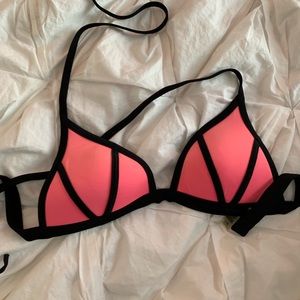 PINK triangle Bikini top